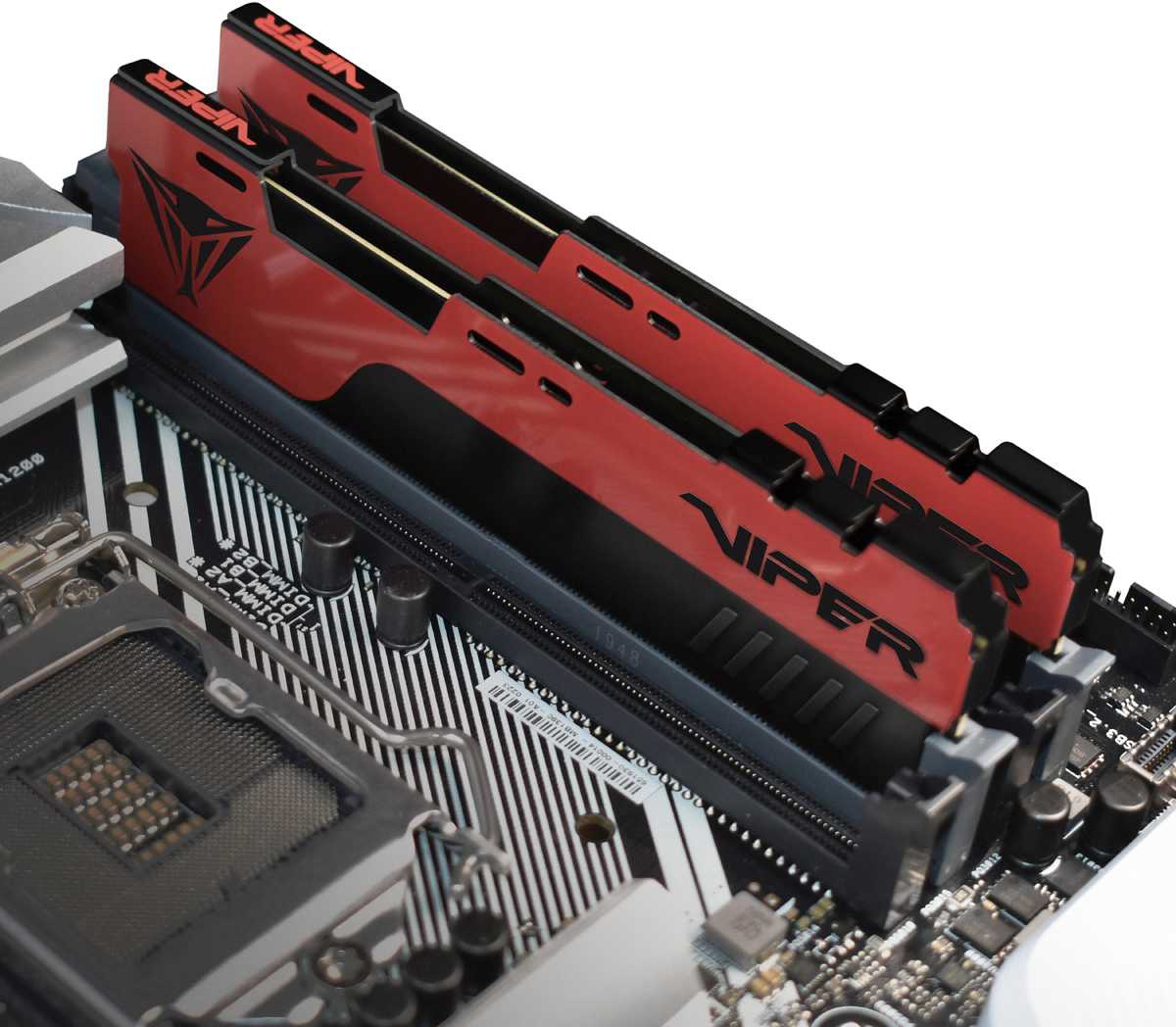 Память DDR4 2x16Gb 3200MHz Patriot PVE2432G320C8K Viper Elite II RTL Gaming PC4-25600 CL18 DIMM 288-