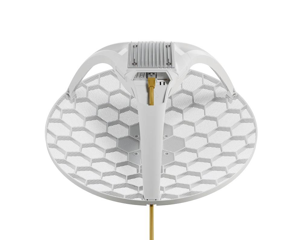 Мост беспроводной MikroTik LHGG LTE6 kit (LHGGR&FG621-EA) 10/100/1000BASE-TX/4G cat.6 белый