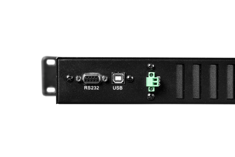 Источник бесперебойного питания Systeme Electriс SMT SMTSE750RMI1U 450Вт 750ВА черный