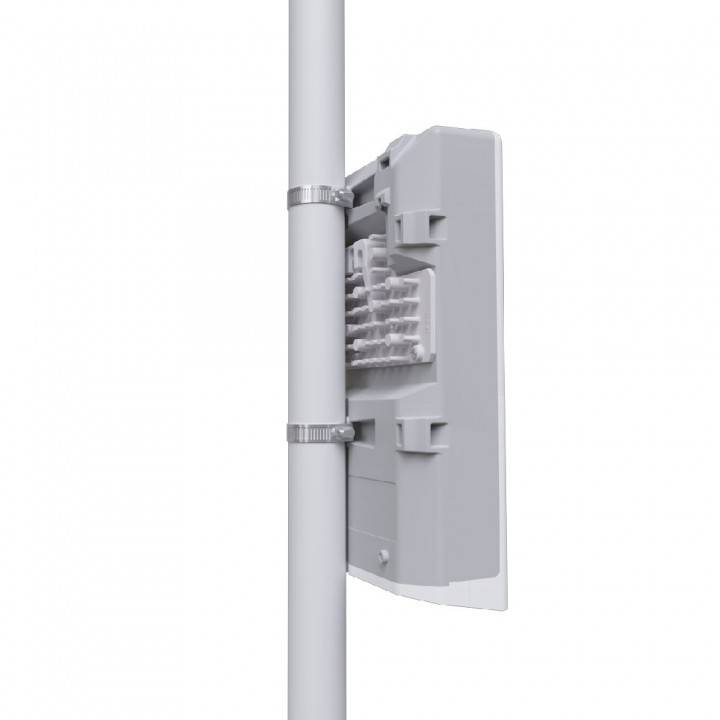 Коммутатор MikroTik netPower 16P CRS318-16P-2S+OUT (L3) 16x1Гбит/с 2SFP+ 16PoE 300W управляемый
