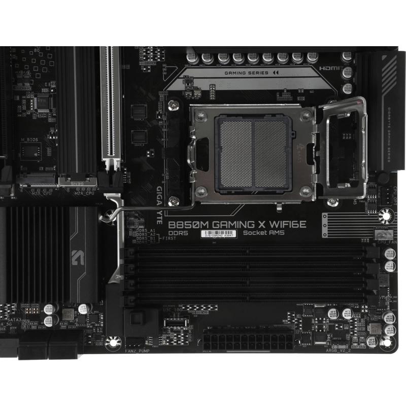 Материнская плата Gigabyte B850M GAMING X WF6E Socket AM5 AMD B850 4xDDR5 mATX AC`97 8ch(7.1) 2.5Gg 
