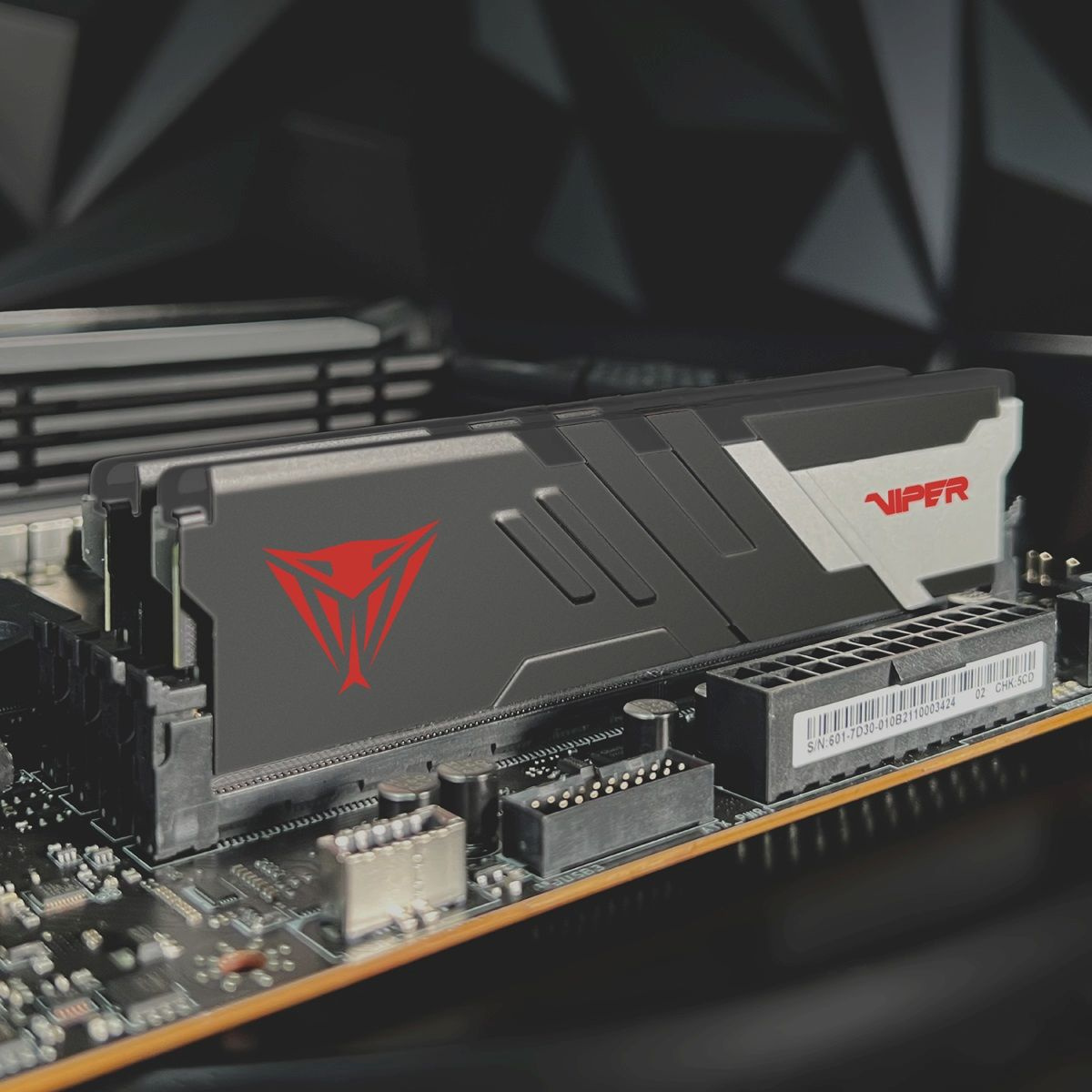 Память DDR5 2x32GB 6000MHz Patriot PVV564G600C36K Viper Venom RTL Gaming PC5-48000 CL36 DIMM 288-pin