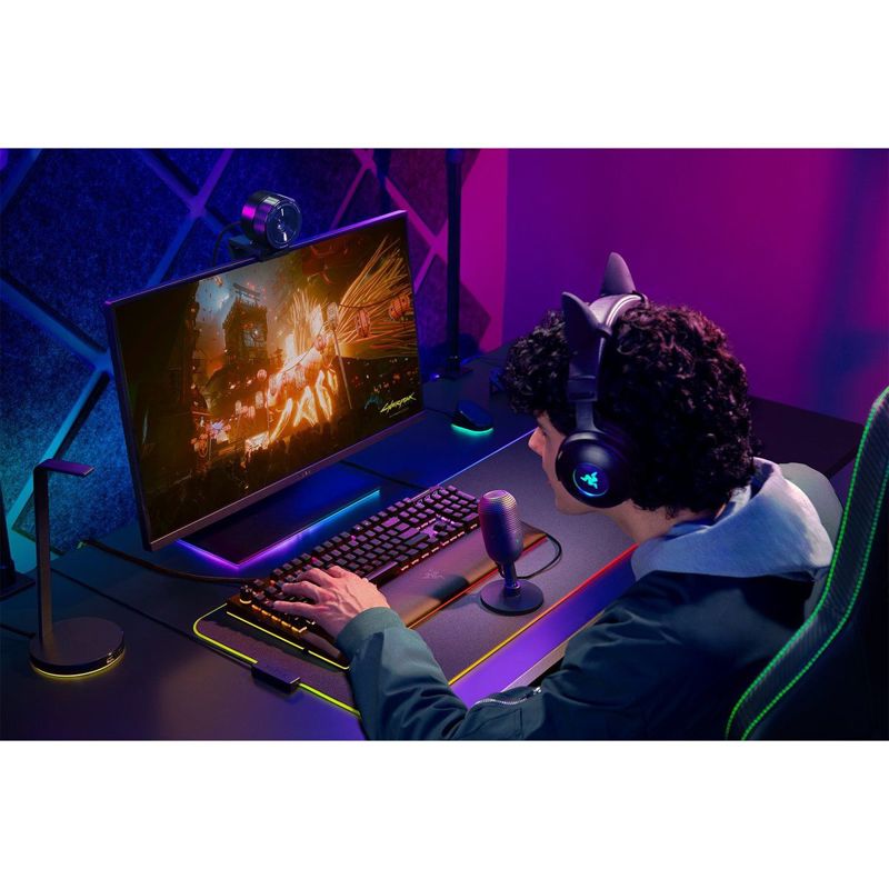 Микрофон Razer Seiren V3 Mini Ultra-Compact USB Microphone