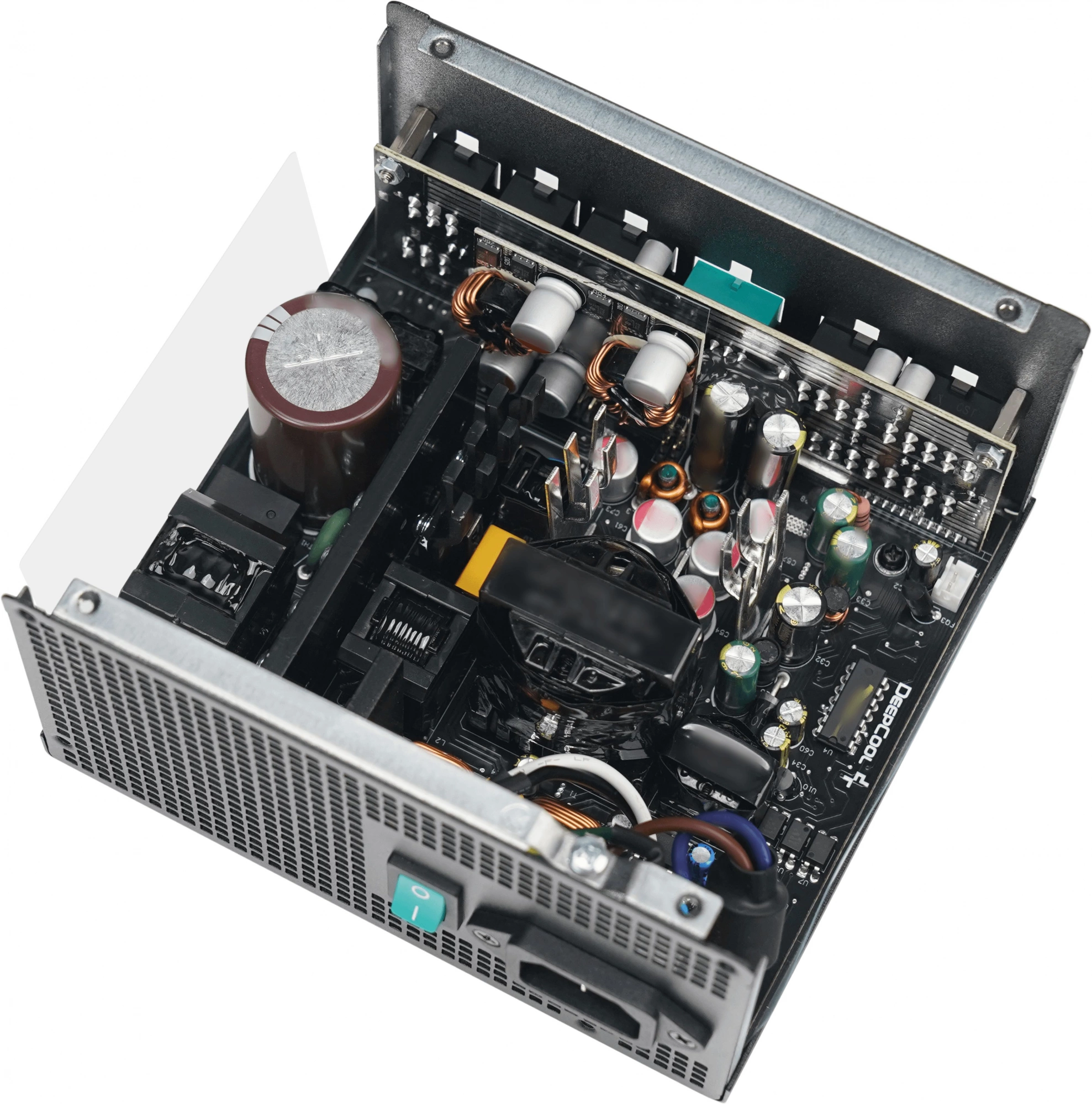 Блок питания Deepcool ATX 750W Game Storm PN750M V2 Gen.5 80+ gold (20+4pin) APFC 120mm fan 8xSATA R