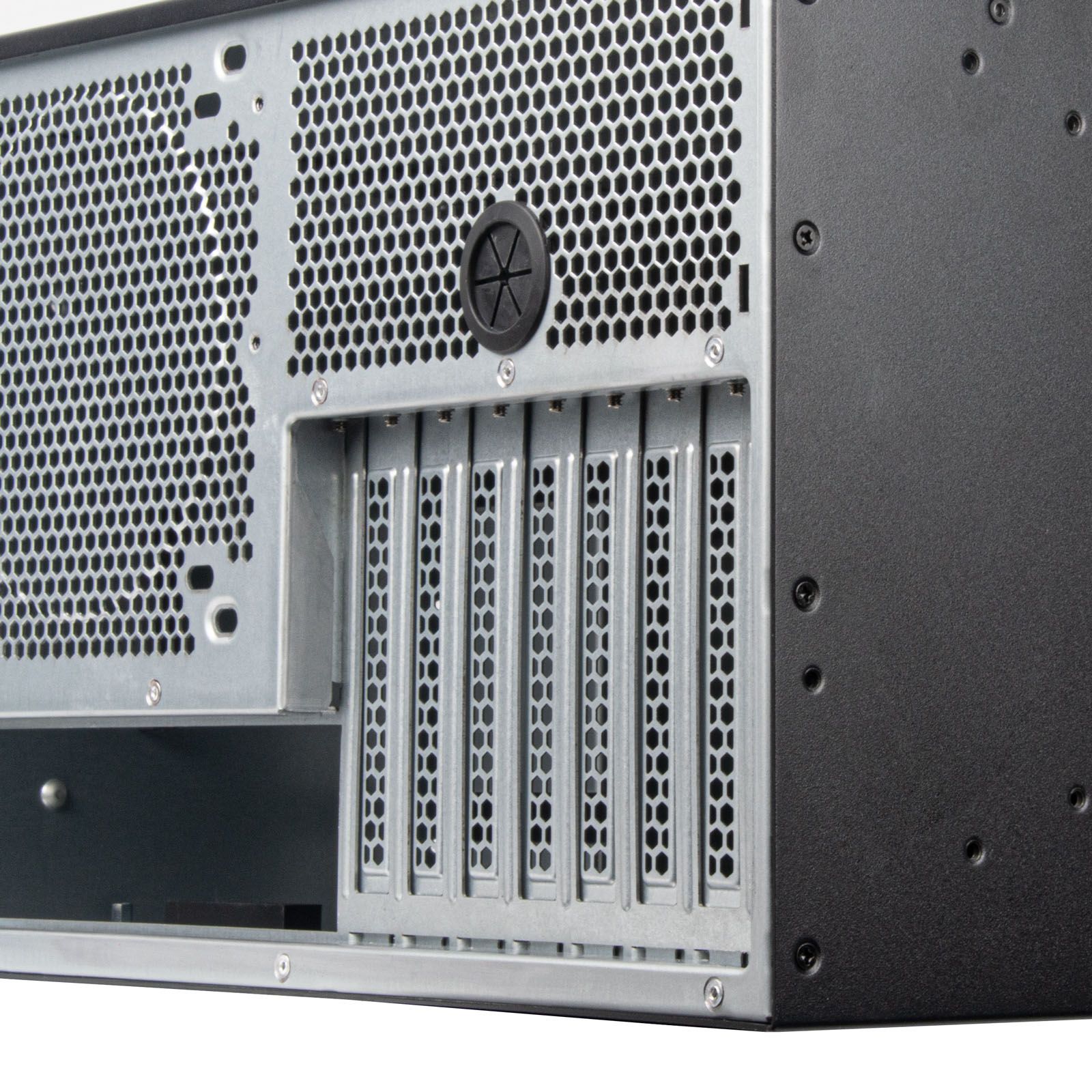 Корпус Silverstone SST-RM51