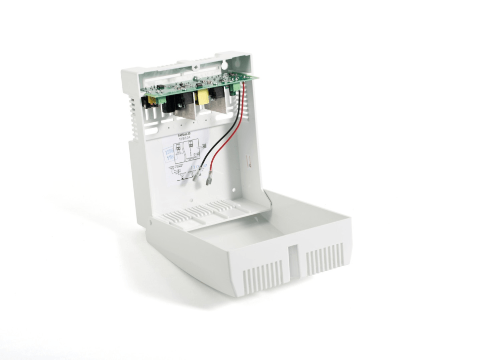 ББП РАПАН-30П источник питания 12В, 3А, корпус под АКБ 1х7Ач, защита АКБ, ток заряда 0,1А {гарантия 