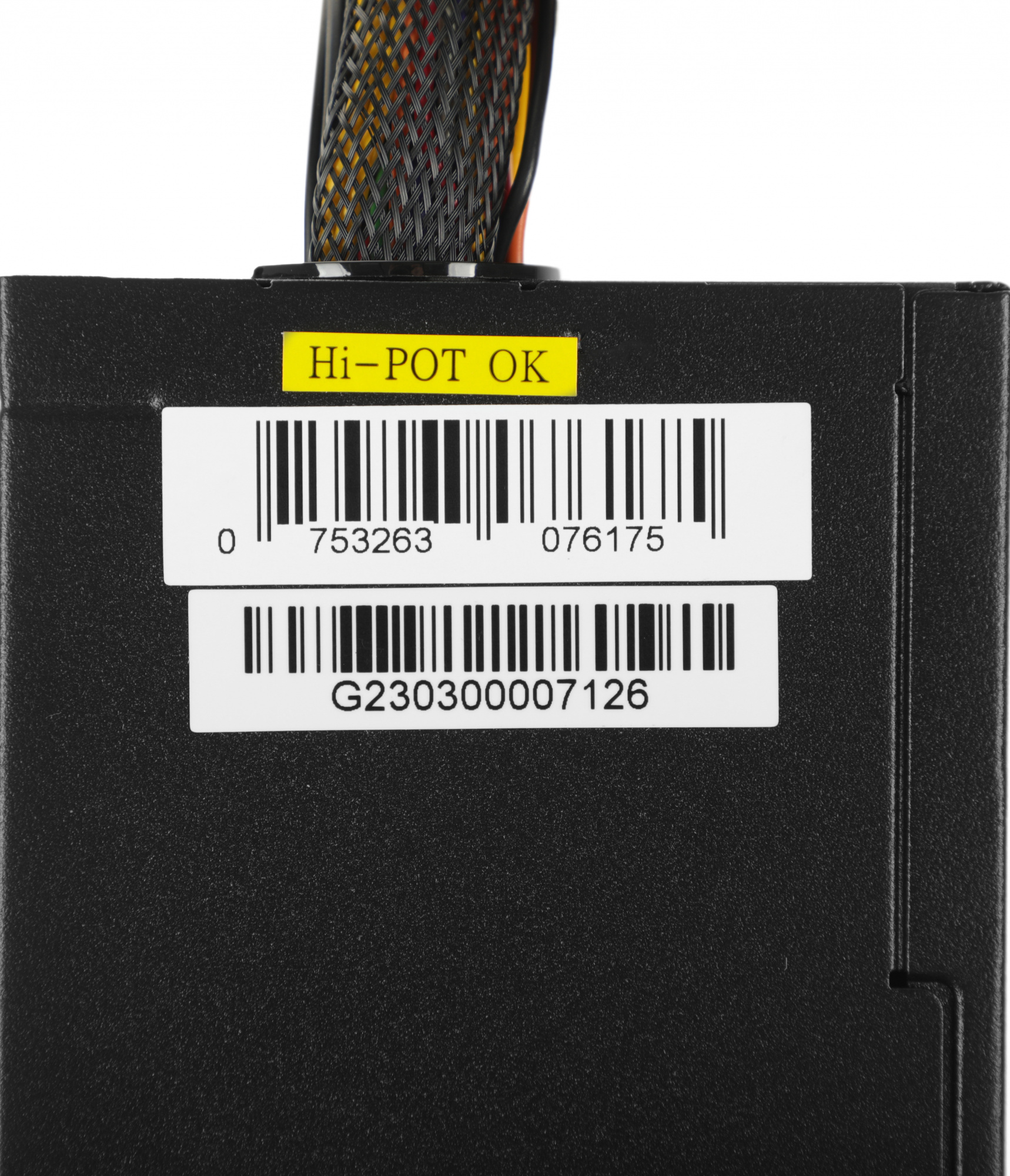 Блок питания Chieftec ATX 700W CORE BBS-700S-Bulk 80+ gold (20+4pin) APFC 120mm fan 6xSATA