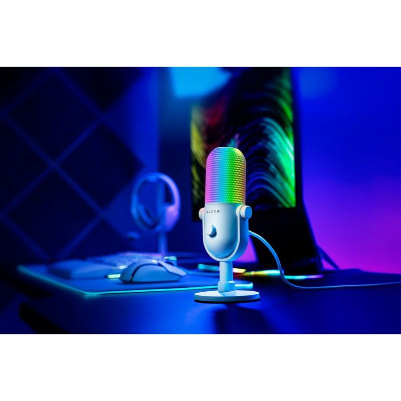 Микрофон Razer Seiren V3 Chroma White Edition
