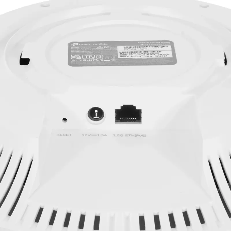Точка доступа TP-Link EAP670 AX5400 100/1000/2500BASE-T белый