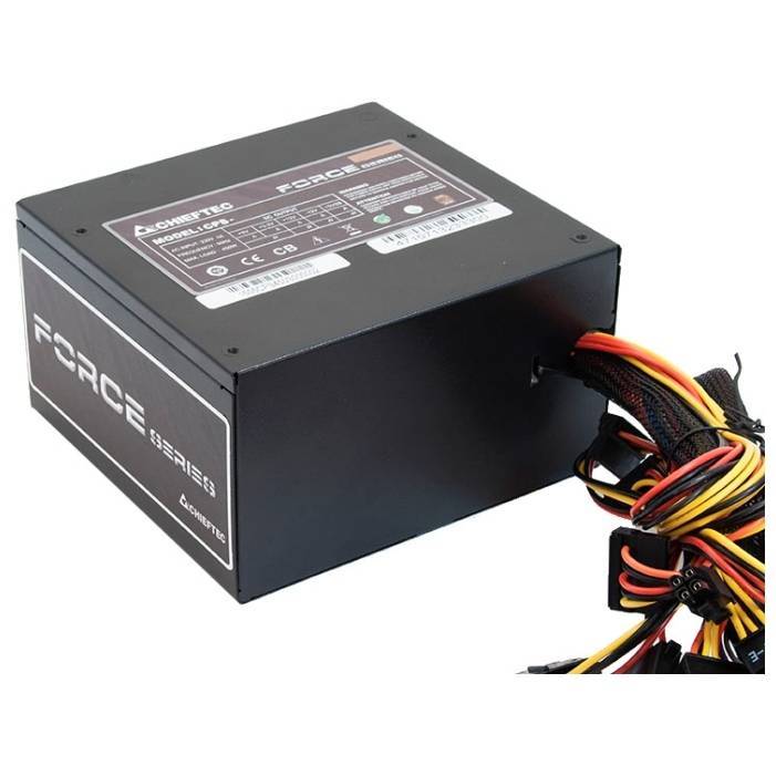 Блок питания Chieftec Force CPS-450S <450W, (20+4+4) pin, 6 pin, 4xSATA, 2xMolex,12 см, 80+ Bronze,