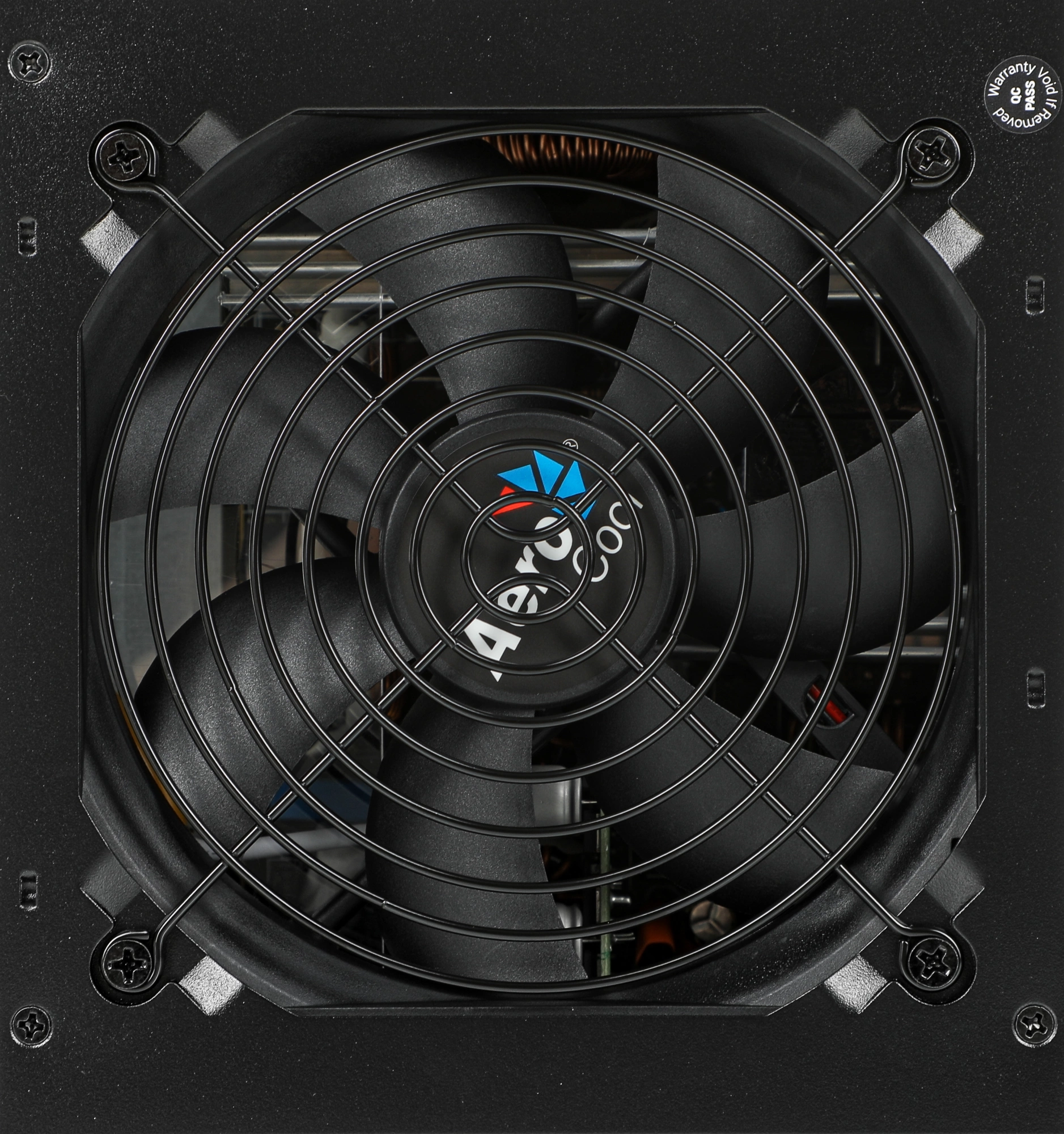 Блок питания Formula V Line KCAS PLUS 600W, 600W, APFC, 80+ Bronze, ATX12V v2.4, 12cm Fan (ex Aeroco