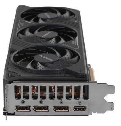 Видеокарта GIGABYTE RTX5070 WINDFORCE OC SFF 12G//RTX5070, HDMI*1, DP*3, 13G,D7