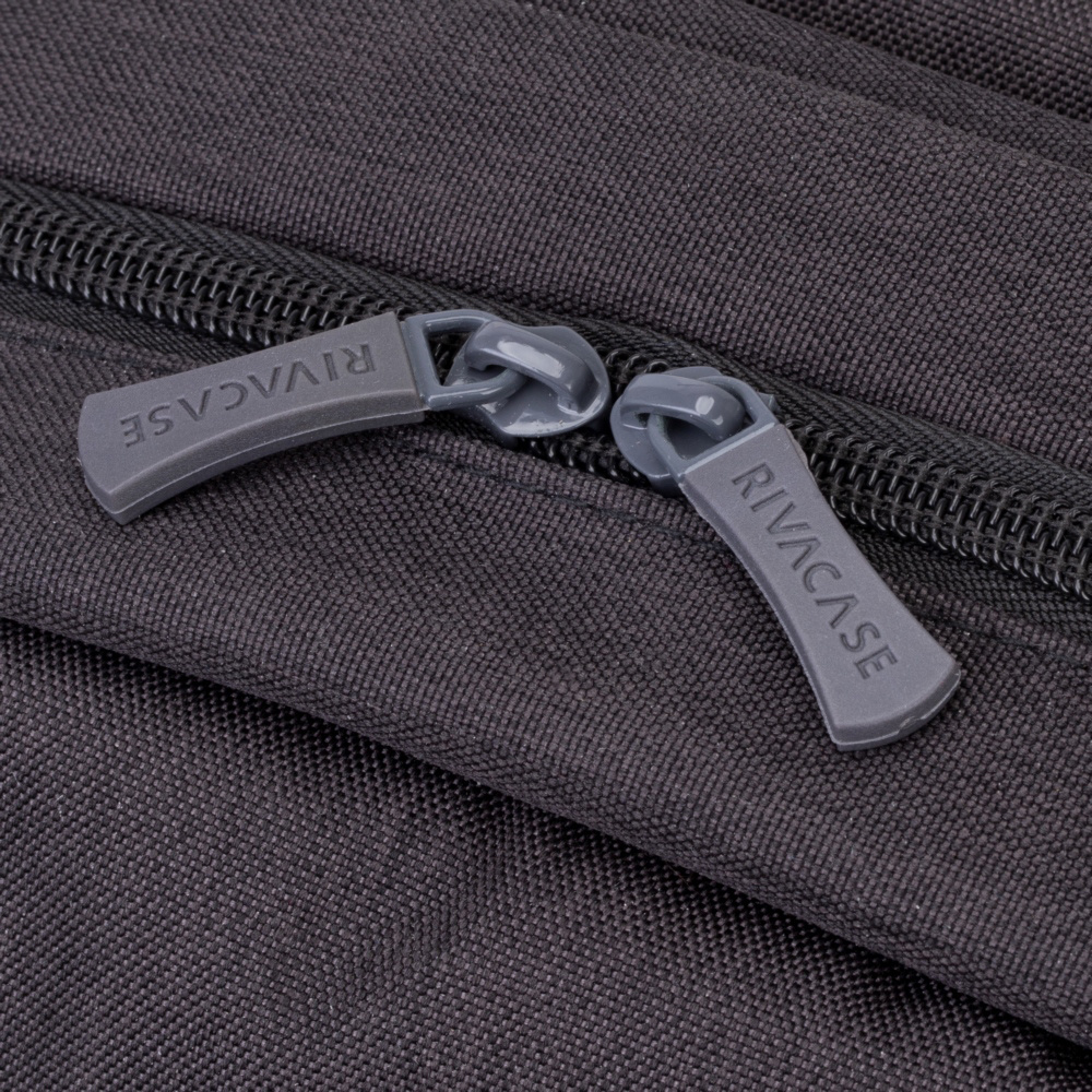 Рюкзак для ноутбука 15.6" Riva 7562 черный полиэстер (7562 BLACK)