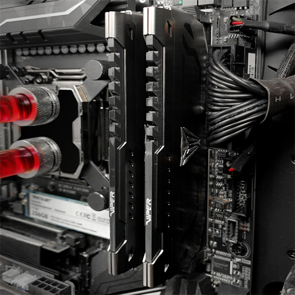 Память DDR4 2x8Gb 3600MHz Patriot PVS416G360C8K Viper Steel RTL Gaming PC4-28800 CL18 DIMM 288-pin 1