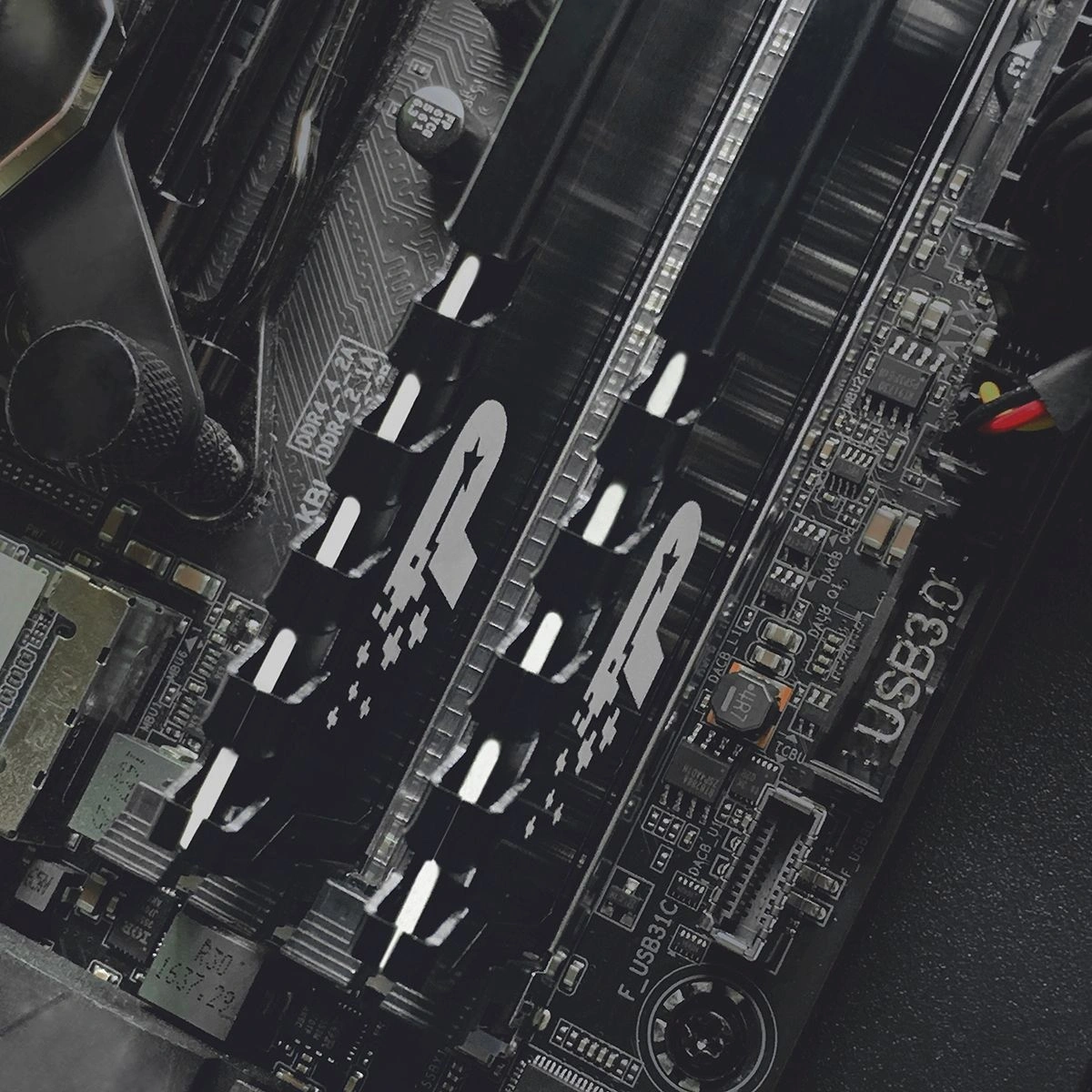 Память DDR4 8GB 2666MHz Patriot PSP48G2666H1 Signature Premium RTL PC4-21300 CL19 DIMM 288-pin 1.2В