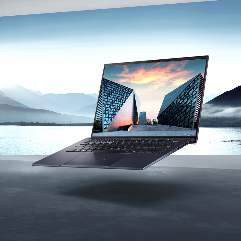 Ноутбук ASUS ExpertBook Premium  B9403CVAR-PP1795 14.0" OLED Intel Core 7 150U 32GB 1TB 2280 PCIE G4